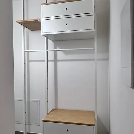 Apartament Lilli Beta Bella - Rosso Whispering Vines