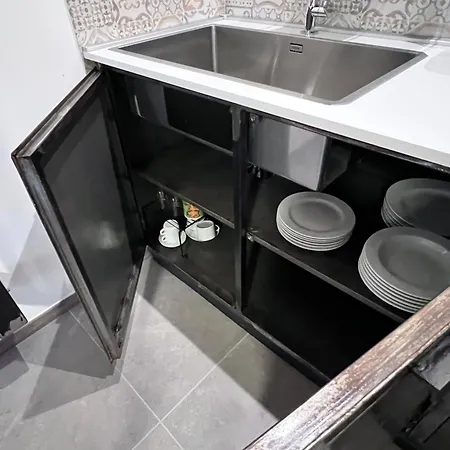 Apartment Lilli Beta Bella - Rosso Whispering Vines *