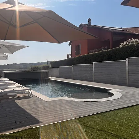 Appartement Lilli Beta Bella - Rosso Whispering Vines
