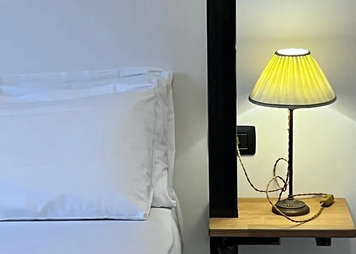Lilli Beta Bella - Rosso Whispering Vines Apartman *